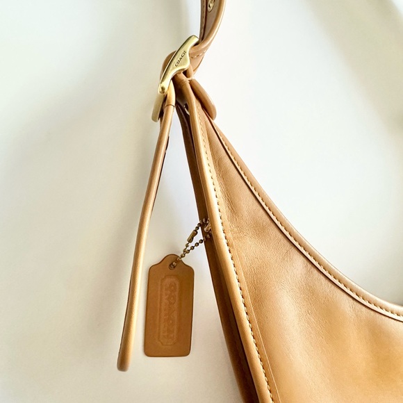 Coach Ergo 33 - Picture 6 of 13